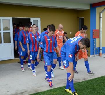 Luceafărul Felix joacă la Arad cu UTA, iar FC Bihor pe teren propriu cu CSM Râmnicu Vâlcea